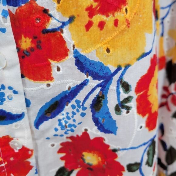 Intro Cotton Floral Print Eyelet Embroidered Women's Button Down Top NEW - Picture 3 of 11